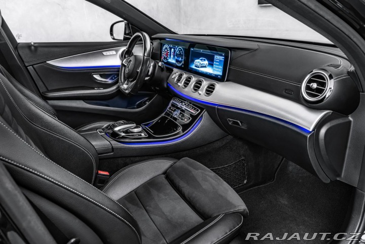 Mercedes-Benz E d 4MATIC AMG Navi LED 2018