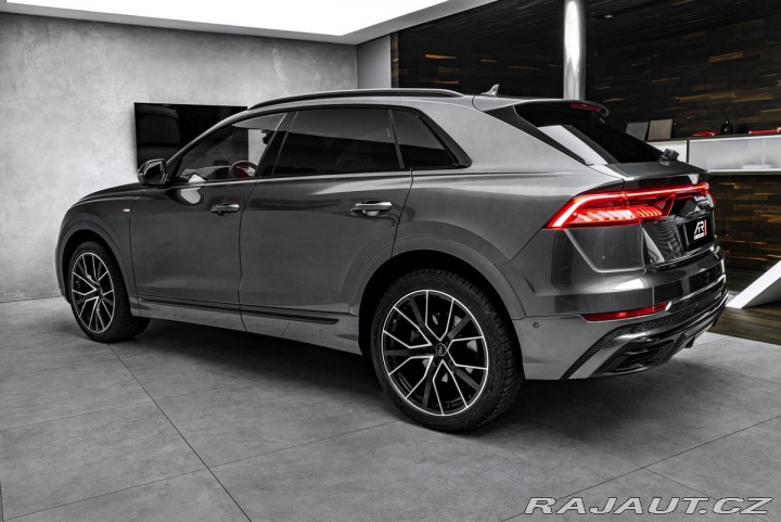 Audi Q8 3.0 55 TFSI quattro tiptr 2022