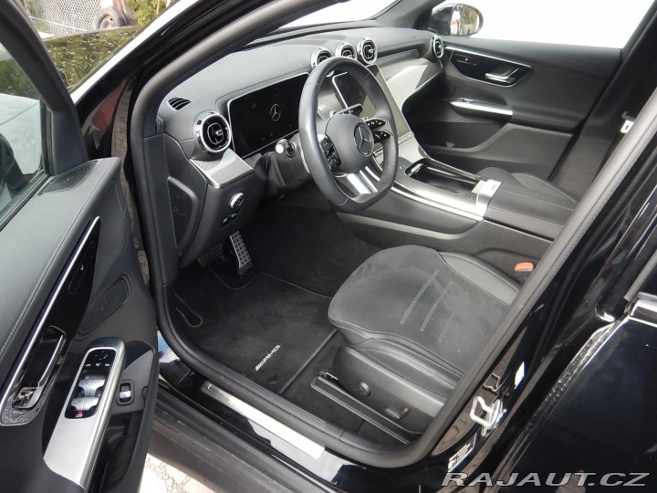 Mercedes-Benz GLC 220 D 4MATIC, ČR 2024