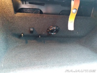 Volkswagen Passat Variant 2.0 TDI DSG COMFO 2010