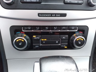 Volkswagen Passat Variant 2.0 TDI DSG COMFO 2010