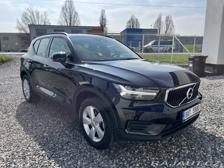 Volvo XC40 T2 2021