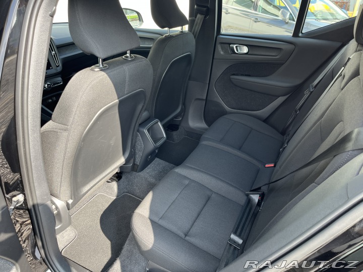 Volvo XC40 T2 2021