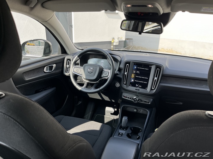 Volvo XC40 T2 2021
