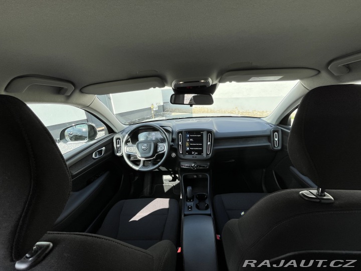 Volvo XC40 T2 2021