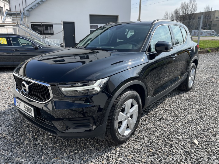 Volvo XC40 T2 2021