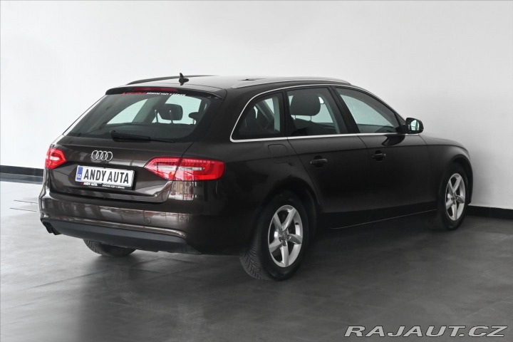 Audi A4 2,0 TDi 105kW *NAVI* Záru 2012