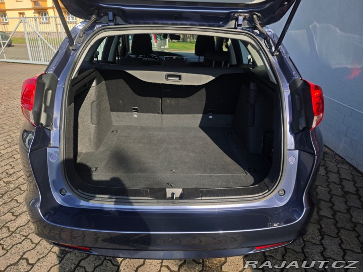 Honda Civic Tourer 1.8i-VTEC nové ČR- 2014