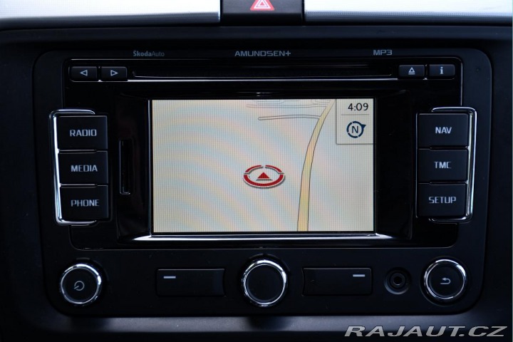 Škoda Superb 2.0TDi DSG NAVI 2012