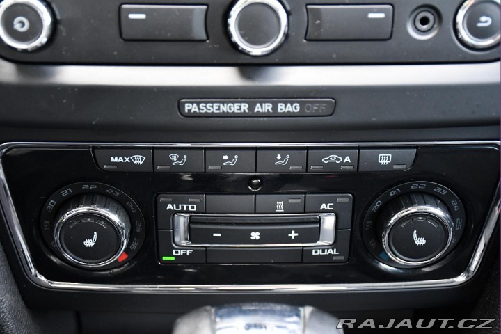Škoda Superb 2.0TDi DSG NAVI 2012
