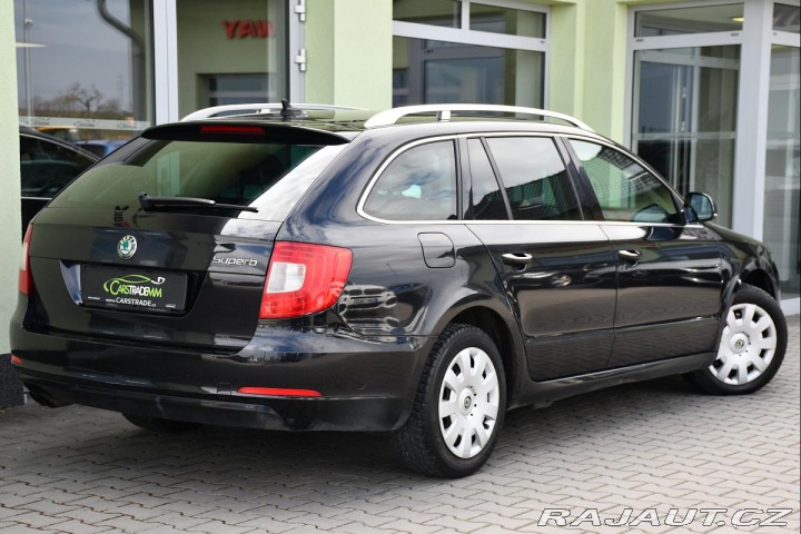 Škoda Superb 2.0TDi DSG NAVI 2012