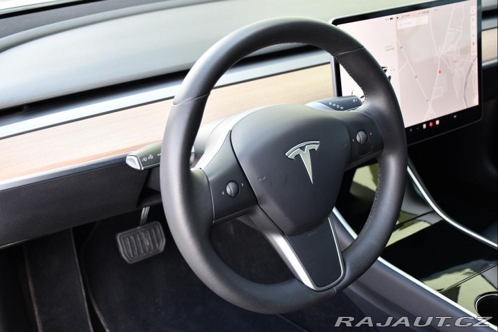 Tesla Model 3 LONG RANGE DUAL MOTOR TAŽ 2020
