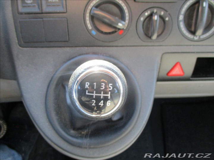 Volkswagen Transporter 2,5 TDI 96KW 2.8T LONG, t 2004