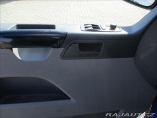 Volkswagen Transporter 2,5 TDI 96KW 2.8T LONG, t 2004