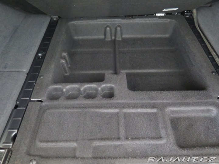 BMW X3 xDrive20d,kůže,klima,navi 2011