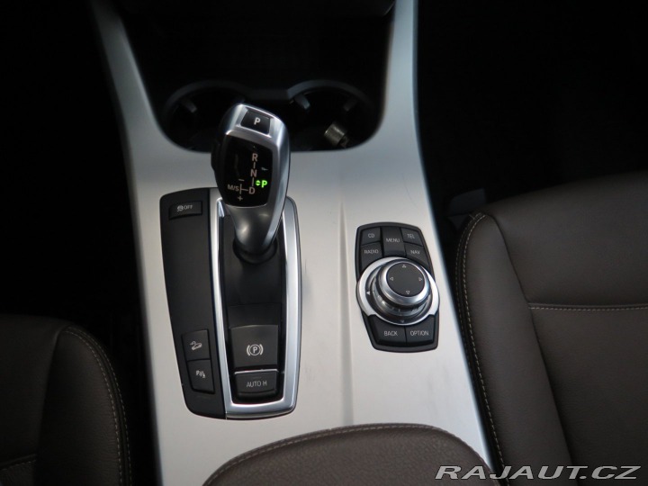 BMW X3 xDrive20d,kůže,klima,navi 2011