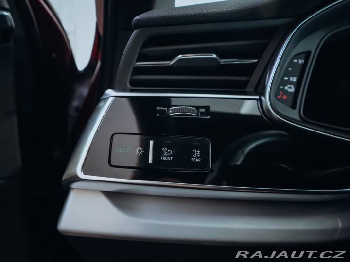 Audi Q7 55 TFSI e Quattro S-line 2021