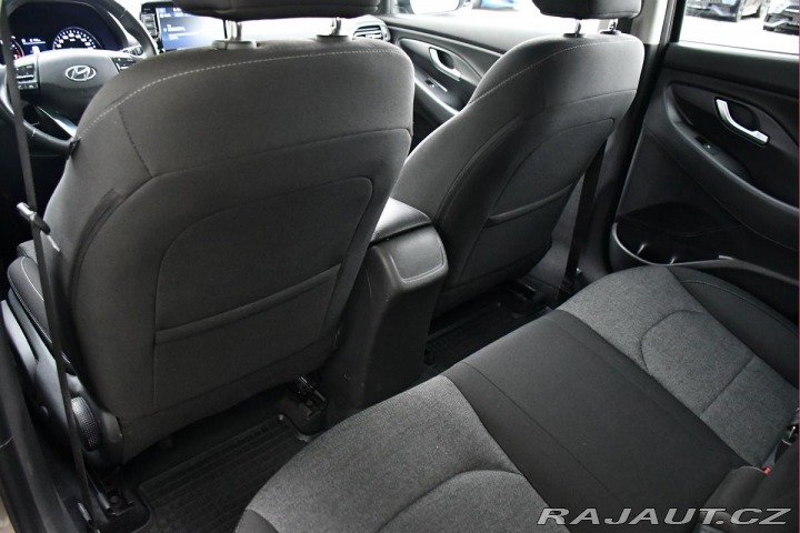 Hyundai i30 1.5 T-GDI MHEV, ČR,1.MAJ. 2022