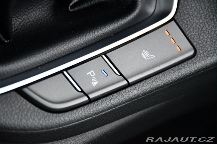 Hyundai i30 1.5 T-GDI MHEV, ČR,1.MAJ. 2022