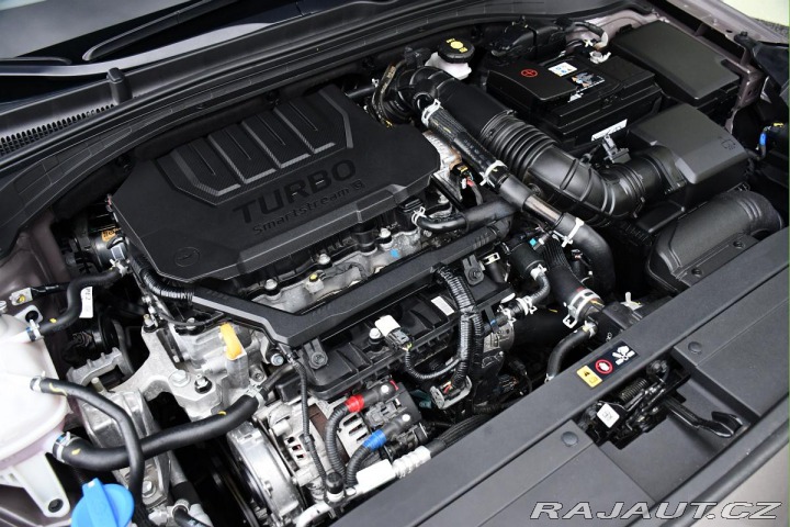 Hyundai i30 1.5 T-GDI MHEV, ČR,1.MAJ. 2022