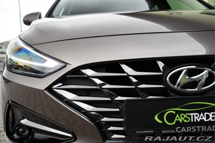 Hyundai i30 1.5 T-GDI MHEV, ČR,1.MAJ. 2022
