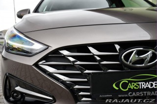 Hyundai i30 1.5 T-GDI MHEV, ČR,1.MAJ. 2022
