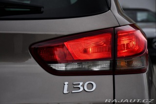 Hyundai i30 1.5 T-GDI MHEV, ČR,1.MAJ. 2022