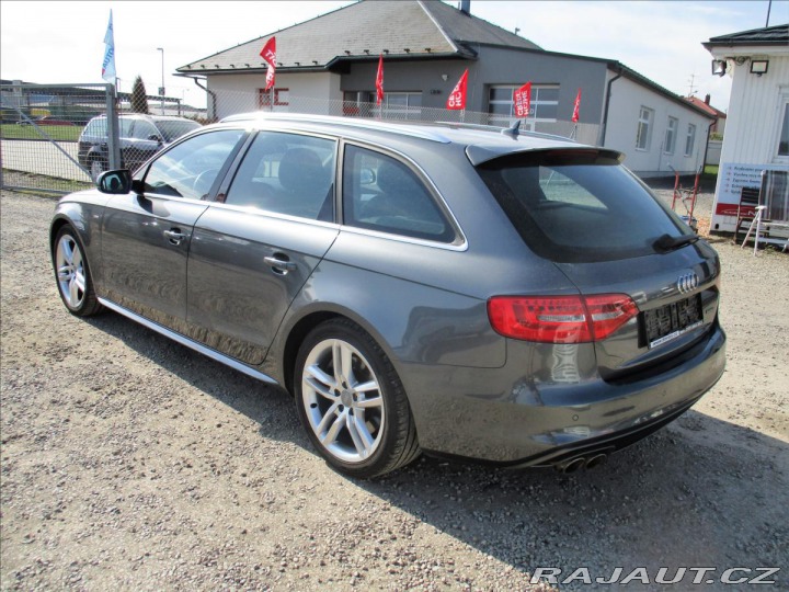 Audi A4 3,0 TDI 180kW Quattro S-t 2015