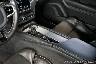 Volvo XC90 T8 AWD Recharge R-Design 2020