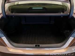 Toyota Camry 2,5 Hybrid CVT Comfort 2024