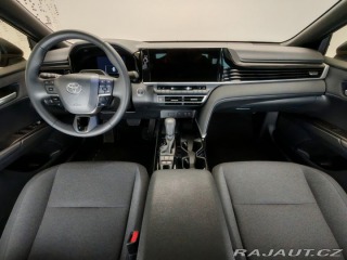 Toyota Camry 2,5 Hybrid CVT Comfort 2024