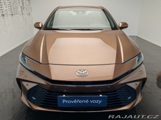 Toyota Camry 2,5 Hybrid CVT Comfort 2024
