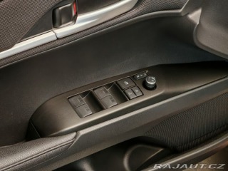 Toyota Camry 2,5 Hybrid CVT Comfort 2024