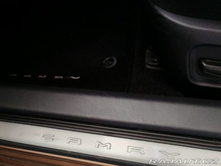 Toyota Camry 2,5 Hybrid CVT Comfort 2024