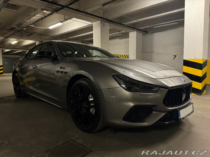 Maserati Ghibli 2022