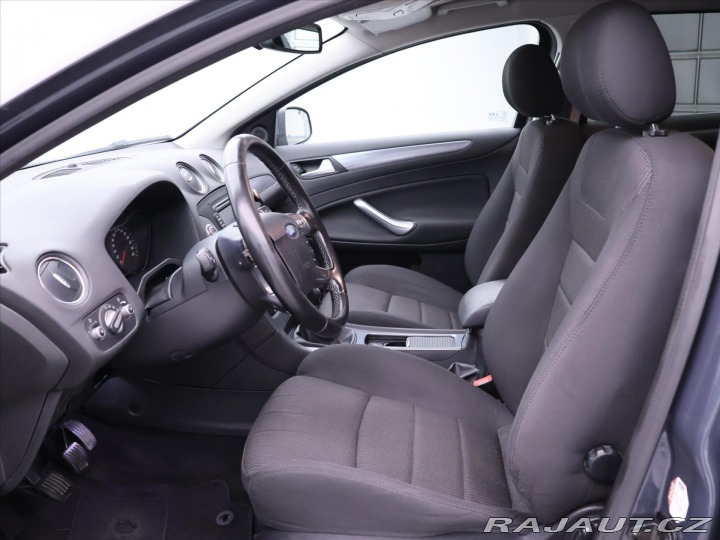 Ford Mondeo 2,2 TDCi 147kW Convers+ T 2011
