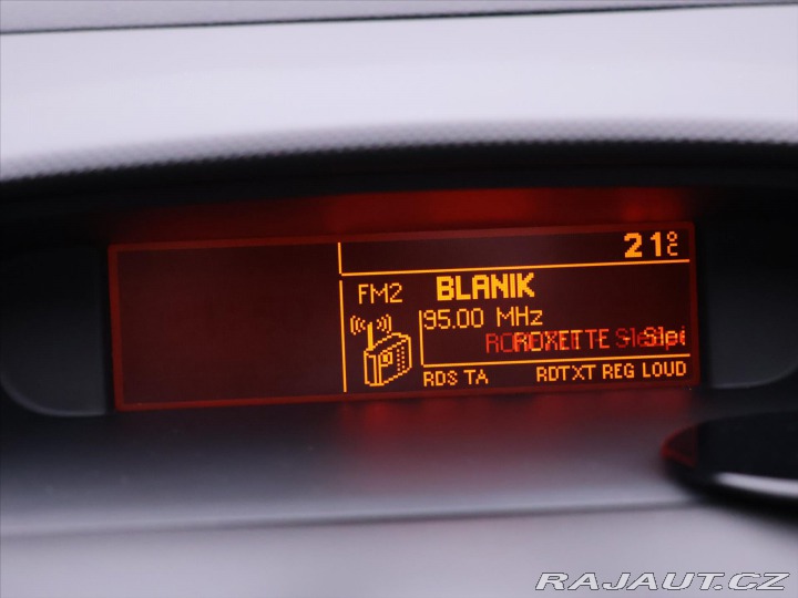 Peugeot 308 2,0 HDI 103kW Sport Cabri 2011