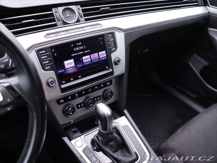 Volkswagen Passat 2,0 TDI 140kW 4M DSG CZ D 2015