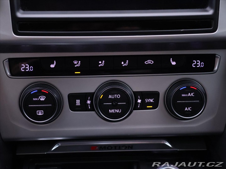 Volkswagen Passat 2,0 TDI 140kW 4M DSG CZ D 2015