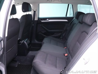Volkswagen Passat 2,0 TDI 140kW 4M DSG CZ D 2015