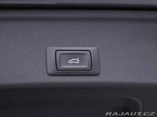 Audi A4 2,0 TDI S-line Virtual DP 2022