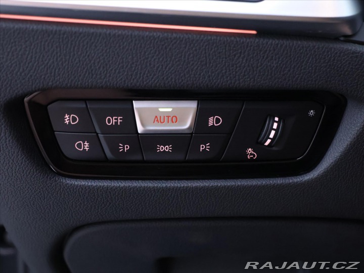 BMW 3 2,0 318d M sport DPH virt 2020