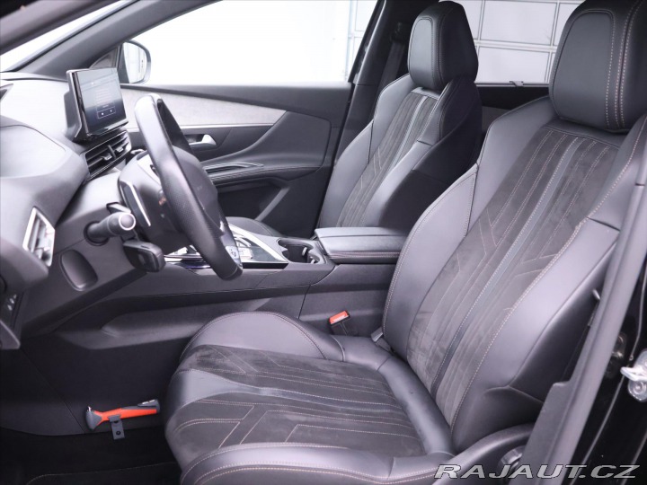 Peugeot 5008 1,5 HDI GT-line DPH 7-Mís 2022