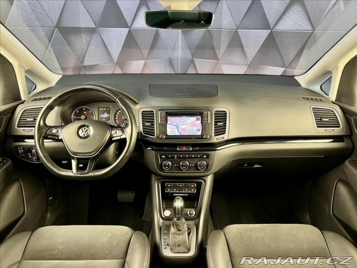 Volkswagen Sharan 2,0 TDI 130KW DSG HIGHLIN 2020