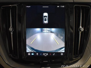 Volvo XC60 2,0 B4 AWD Core ,bezklíč 2023