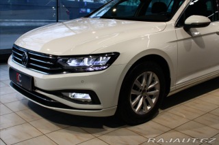Volkswagen Passat 2.0 TDI 110kW DSG Variant 2022
