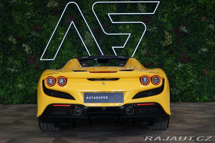 Ferrari F8 Spider LIFT LED ACC P-Dis 2023
