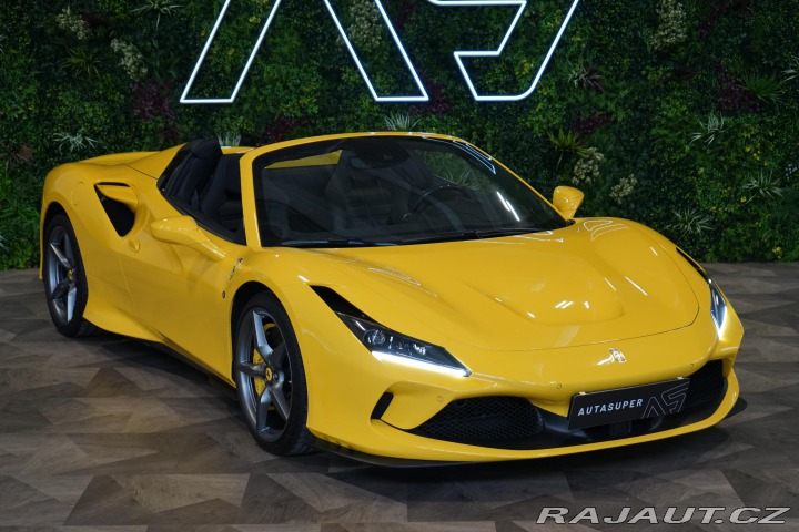 Ferrari F8 Spider LIFT LED ACC P-Dis 2023