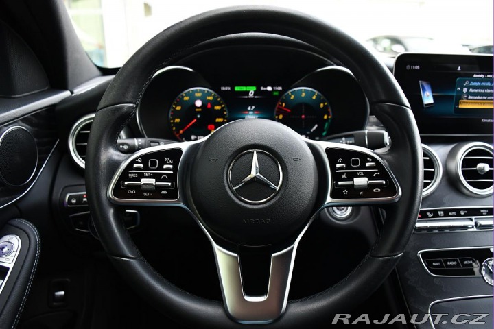 Mercedes-Benz C 300de pHEV TAŽNÉ LED CARP 2020
