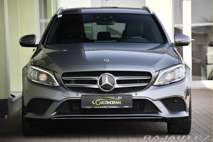 Mercedes-Benz C 300de ACC TAŽNÉ LED CARPL 2020